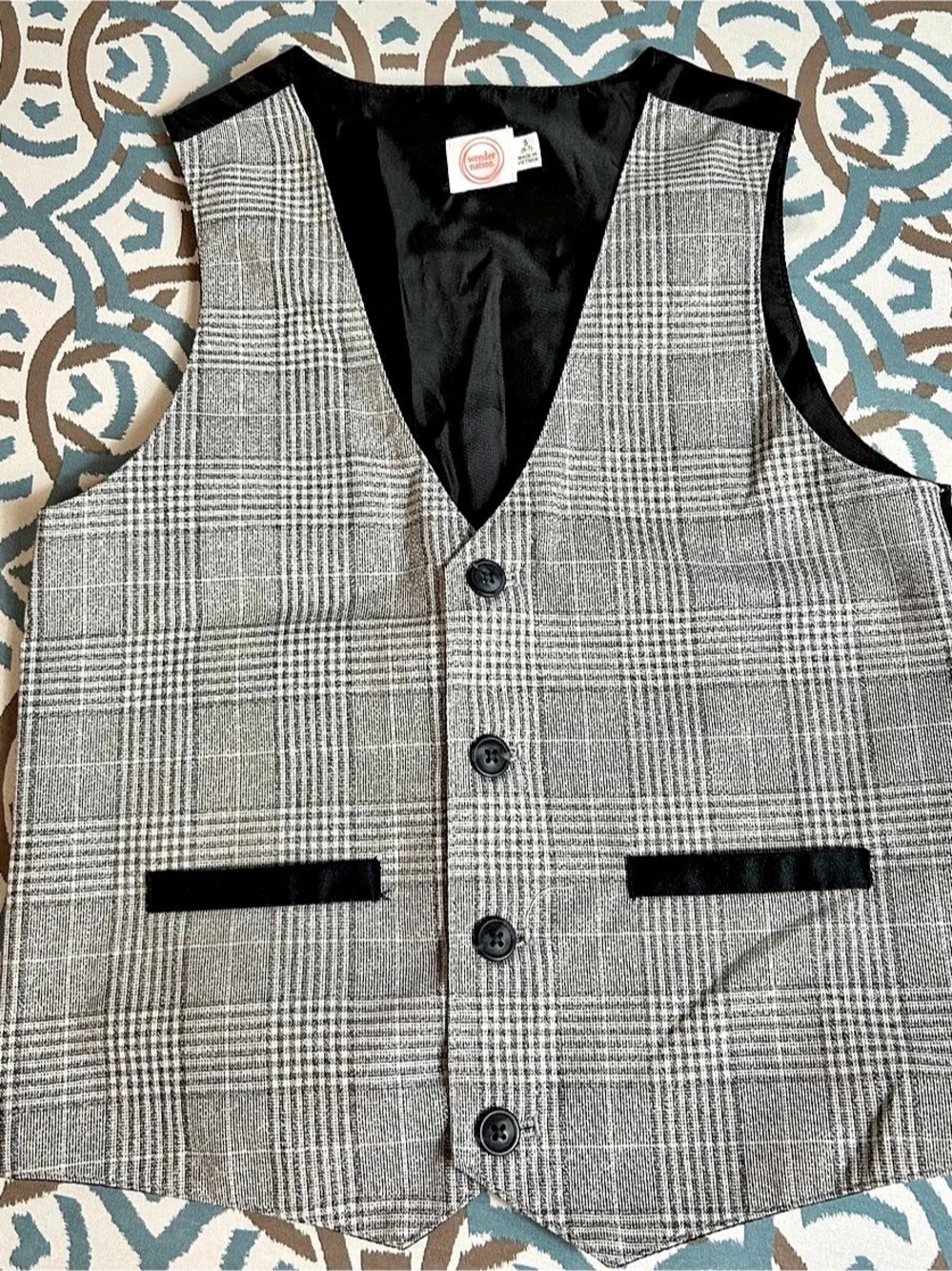 Wonder Nation boys Plaid Vest Size Small (6-7)